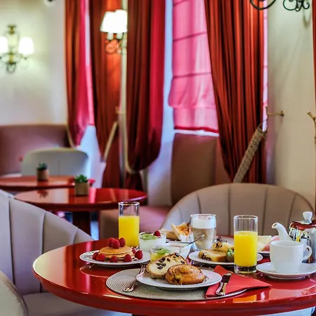 Le Cavendish 4* קאן